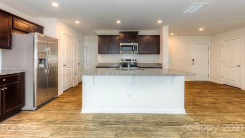 228 Final Stretch Ln, Clover, SC 29710 photo 19