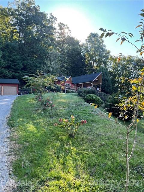 44 Emerald Mountain Rd, Clyde, NC 28721 photo 3