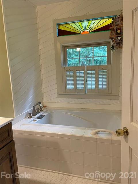 44 Emerald Mountain Rd, Clyde, NC 28721 photo 19