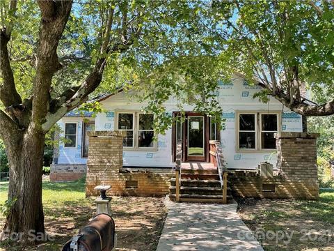 115 Alexander St, Spencer, NC 28159 photo 1