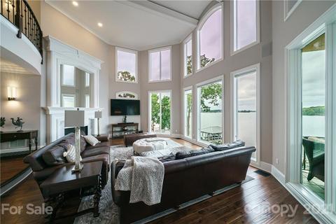 18121 Harbor Light Blvd, Cornelius, NC 28031 photo 8