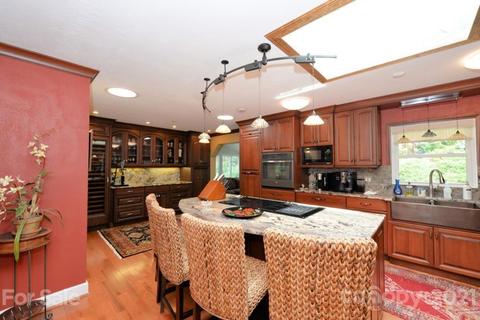 55 Labrador Ln, Cullowhee, NC 28723 photo 32