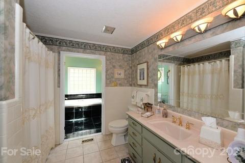 55 Labrador Ln, Cullowhee, NC 28723 photo 24