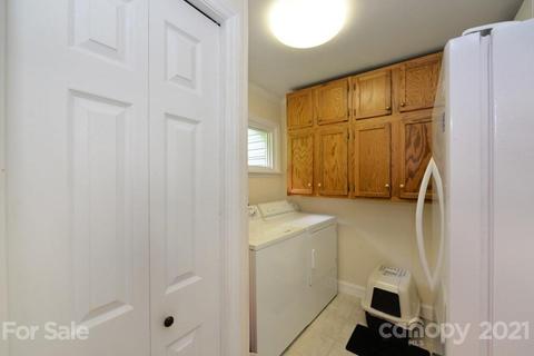 55 Labrador Ln, Cullowhee, NC 28723 photo 4