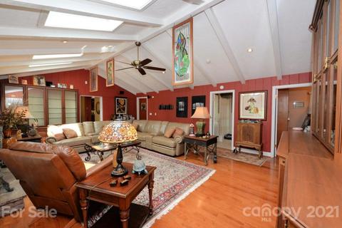 55 Labrador Ln, Cullowhee, NC 28723 photo 25
