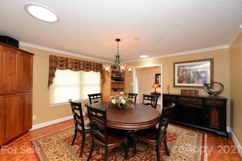 55 Labrador Ln, Cullowhee, NC 28723 photo 9