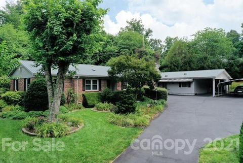 55 Labrador Ln, Cullowhee, NC 28723 photo 1