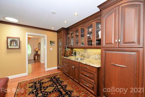 55 Labrador Ln, Cullowhee, NC 28723 photo 3