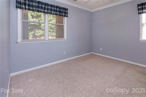 19964 Oak Leaf Cir, Cornelius, NC 28031 photo 13