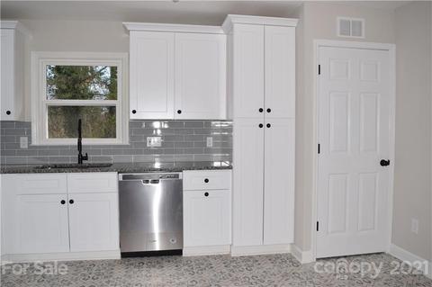 201 Gamble St, Davidson, NC 28036 photo 18