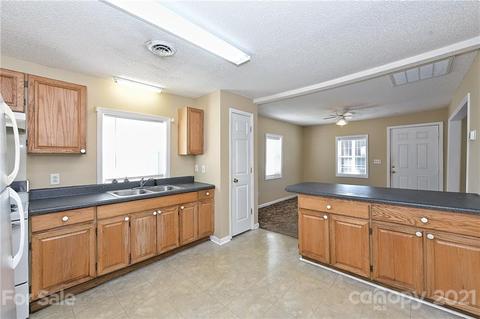 108 E Wilson St, Wingate, NC 28174 photo 15