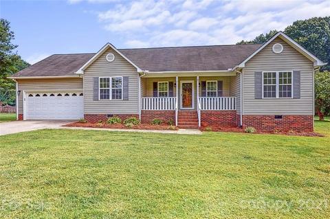 233 Random Dr, Salisbury, NC 28147 photo 1
