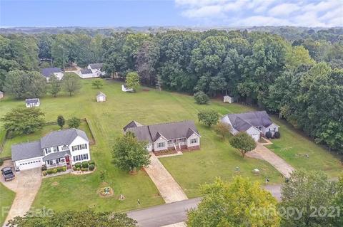 233 Random Dr, Salisbury, NC 28147 photo 5
