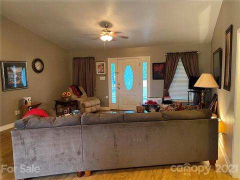 1033 Tabor Rd, Olin, NC 28660 photo 2