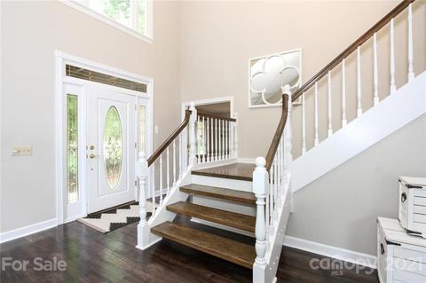 513 Stuart Rdg, Cramerton, NC 28032 photo 4