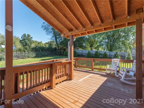 208 Painter St, Canton, NC 28716 photo 18