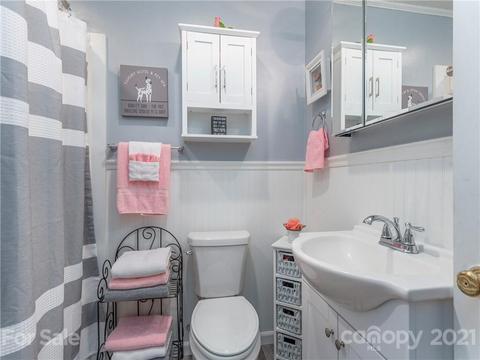 208 Painter St, Canton, NC 28716 photo 14
