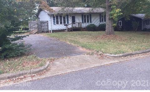 413 Klutz St, Maiden, NC 28650 photo 1
