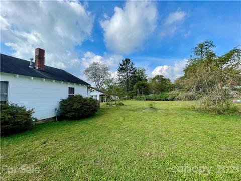 68 Summitt Ave, Brevard, NC 28712 photo 4