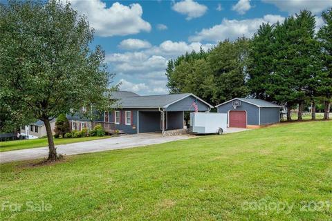 341 Cedar Forest Loop, Hickory, NC 28601 photo 3