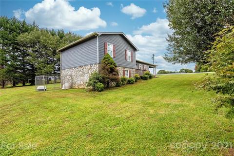 341 Cedar Forest Loop, Hickory, NC 28601 photo 2