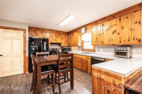 341 Cedar Forest Loop, Hickory, NC 28601 photo 10