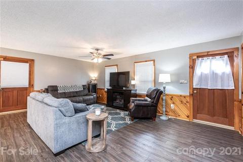 341 Cedar Forest Loop, Hickory, NC 28601 photo 7