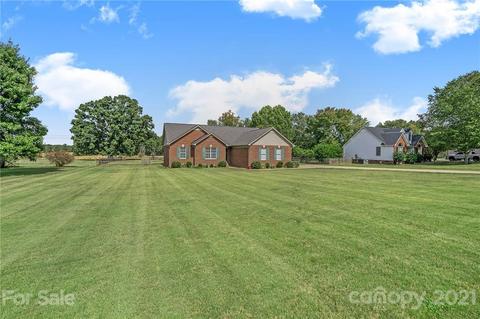 3708 Maple Knoll Dr, Monroe, NC 28112 photo 2