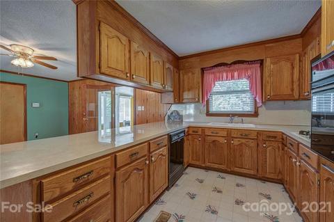 4413 Farmbrook Rd, Gastonia, NC 28056 photo 7