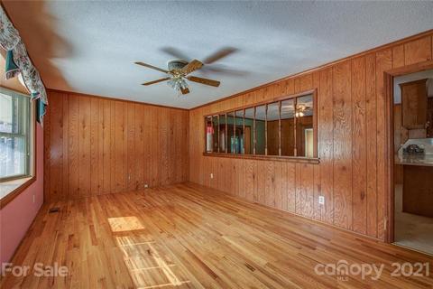 4413 Farmbrook Rd, Gastonia, NC 28056 photo 4