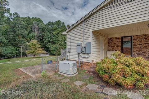 4413 Farmbrook Rd, Gastonia, NC 28056 photo 24