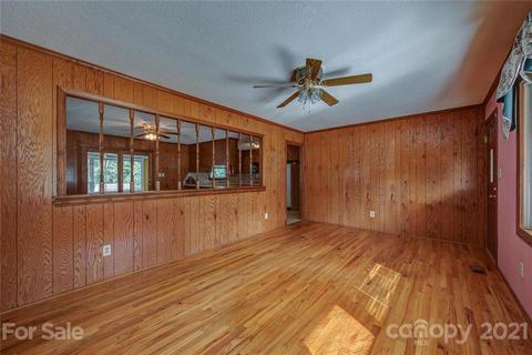 4413 Farmbrook Rd, Gastonia, NC 28056 photo 5