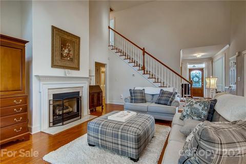 137 Eaglecrest Dr, Matthews, NC 28104 photo 6