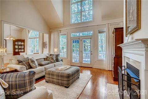 137 Eaglecrest Dr, Matthews, NC 28104 photo 5