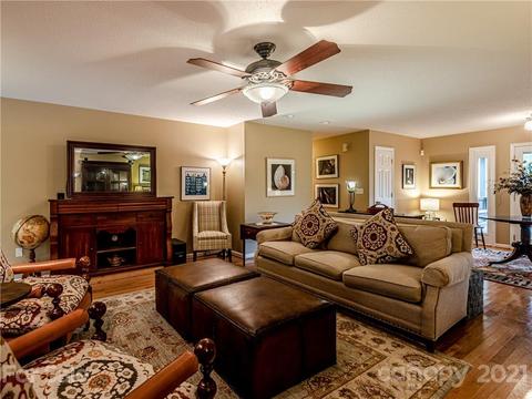 25 Lynnette Dr, Fairview, NC 28730 photo 14