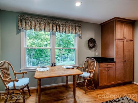 25 Lynnette Dr, Fairview, NC 28730 photo 8