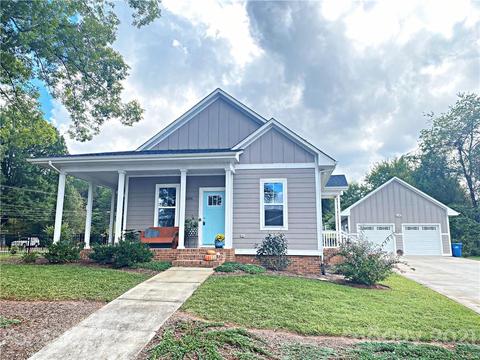 1001 33rd Avenue Ne Loop NE, Hickory, NC 28601 photo 1