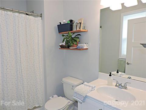 1001 33rd Avenue Ne Loop NE, Hickory, NC 28601 photo 13