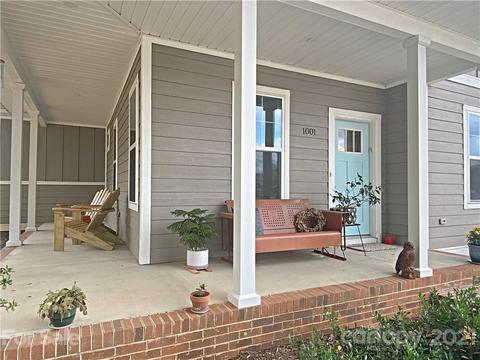 1001 33rd Avenue Ne Loop NE, Hickory, NC 28601 photo 3
