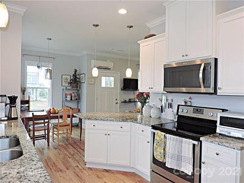 1001 33rd Avenue Ne Loop NE, Hickory, NC 28601 photo 8