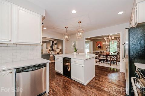 3427 Gresham Pl, Charlotte, NC 28211 photo 18