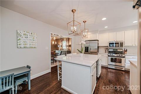 3427 Gresham Pl, Charlotte, NC 28211 photo 13