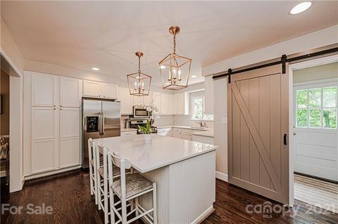 3427 Gresham Pl, Charlotte, NC 28211 photo 14