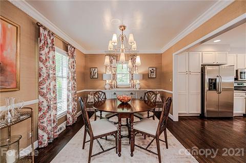 3427 Gresham Pl, Charlotte, NC 28211 photo 7