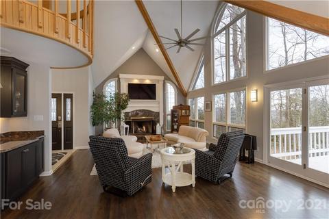 132 Poplar Loop Dr, Flat Rock, NC 28731 photo 5