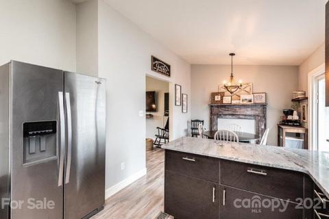319 Cedar Forest Loop, Hickory, NC 28601 photo 6
