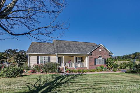 4679 Hoover Hill Rd, Trinity, NC 27370 photo 1