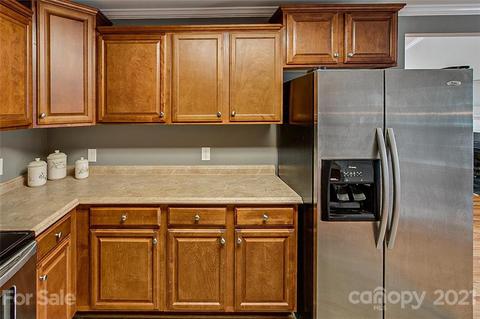 4679 Hoover Hill Rd, Trinity, NC 27370 photo 9
