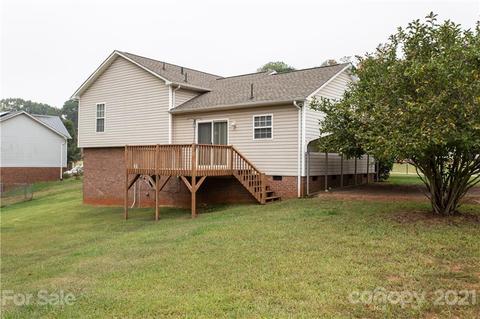 2024 Teak Ext, Conover, NC 28613 photo 2
