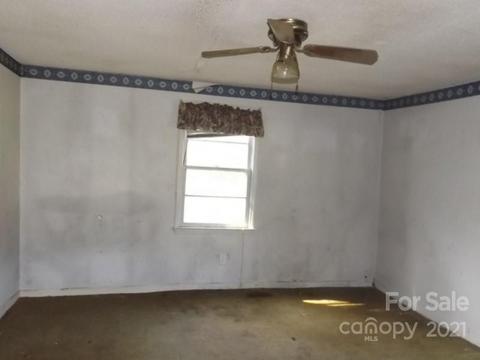 896 Mark Ln, Lancaster, SC 29720 photo 6